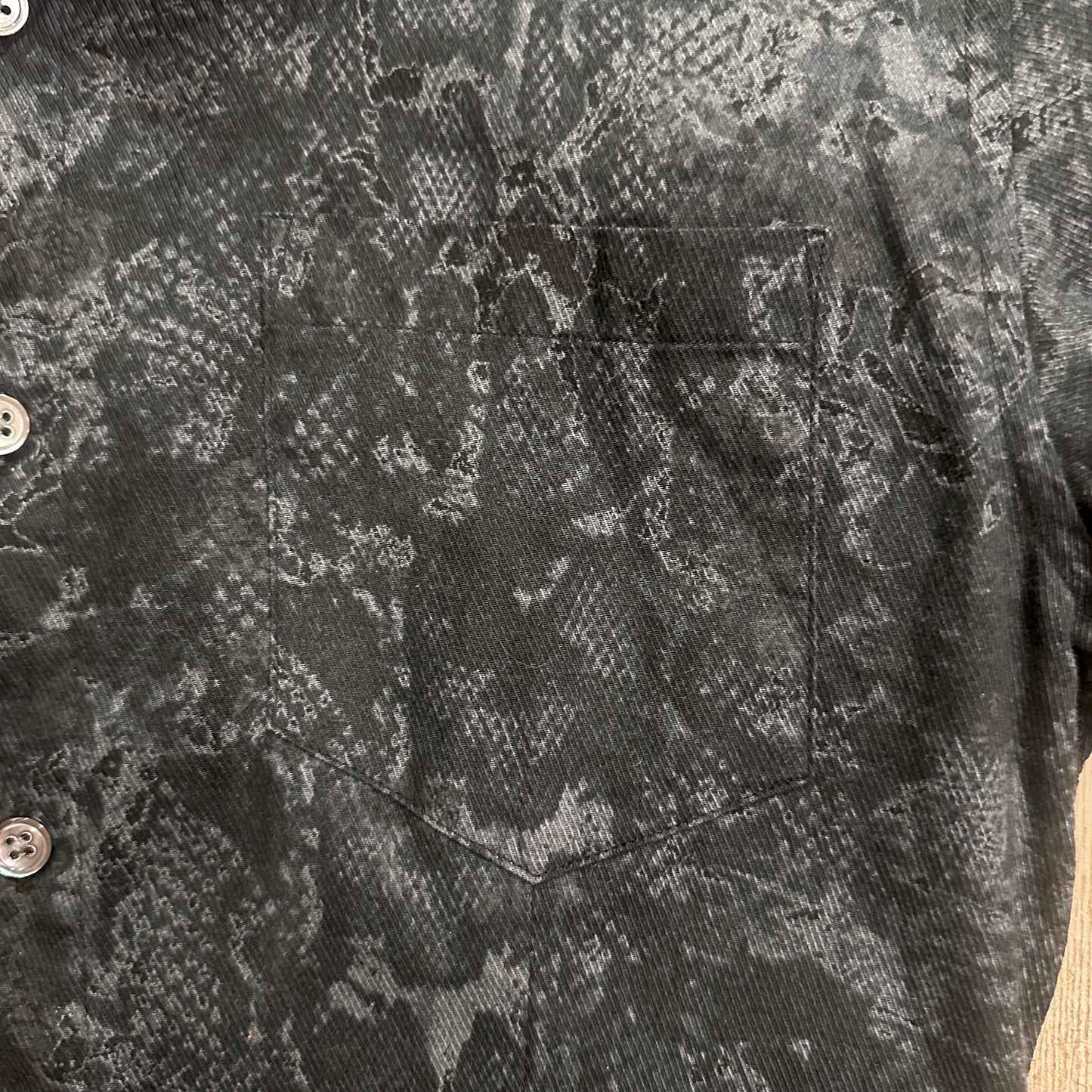 Tornado Mart Snakeskin Wild Print Button-Up