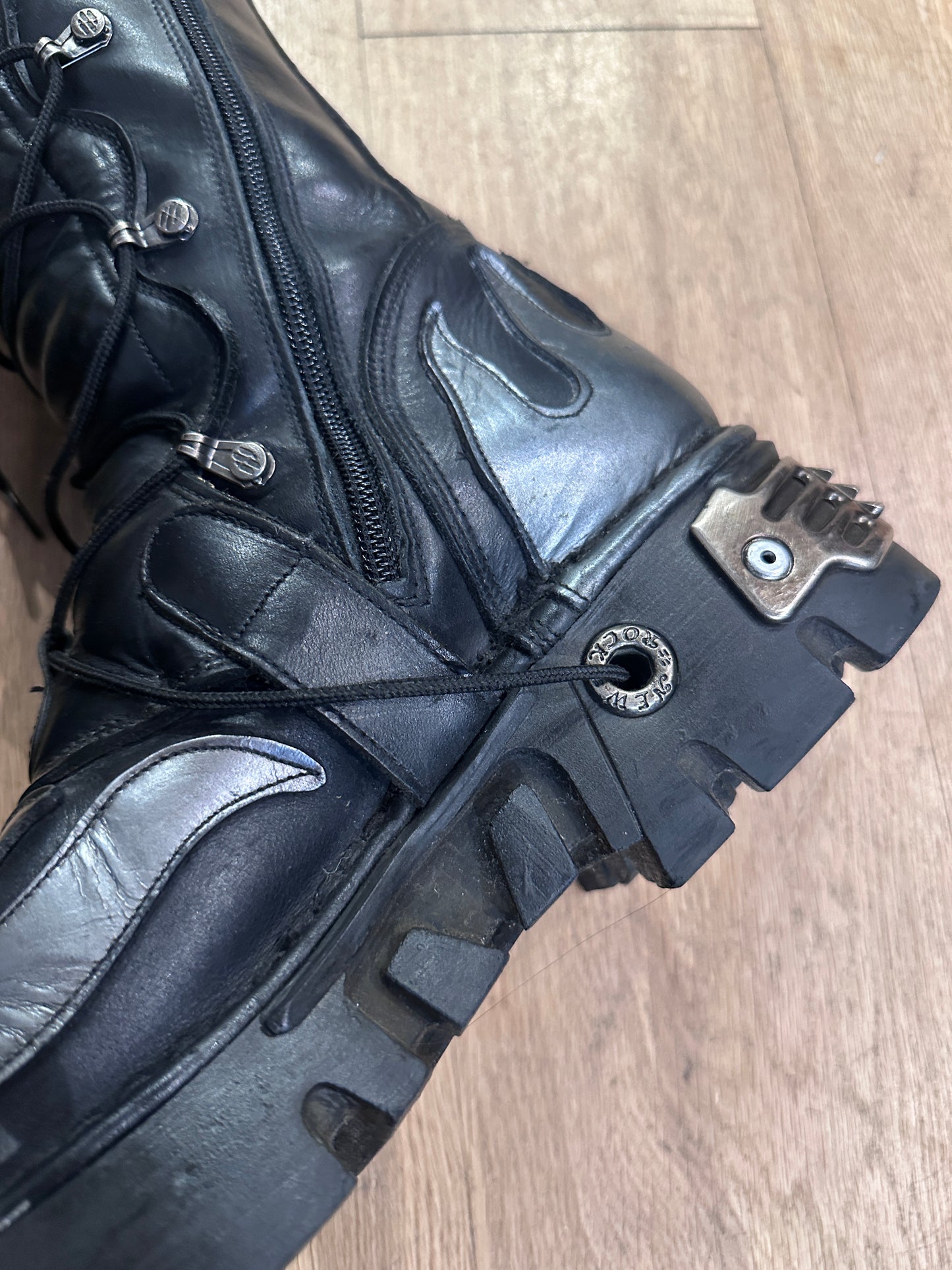 Vintage New Rock Metal-Toe Boots