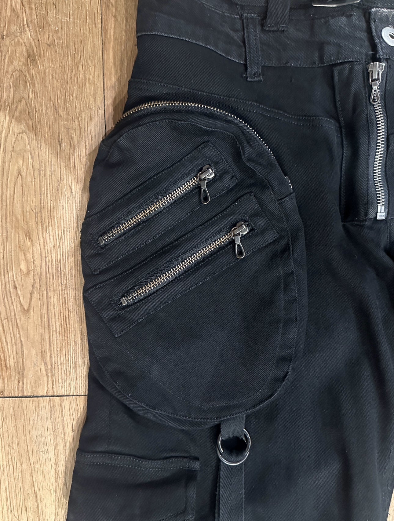 Yasuyuki Ishii Double-Waisted Gunslinger Cargo Pants