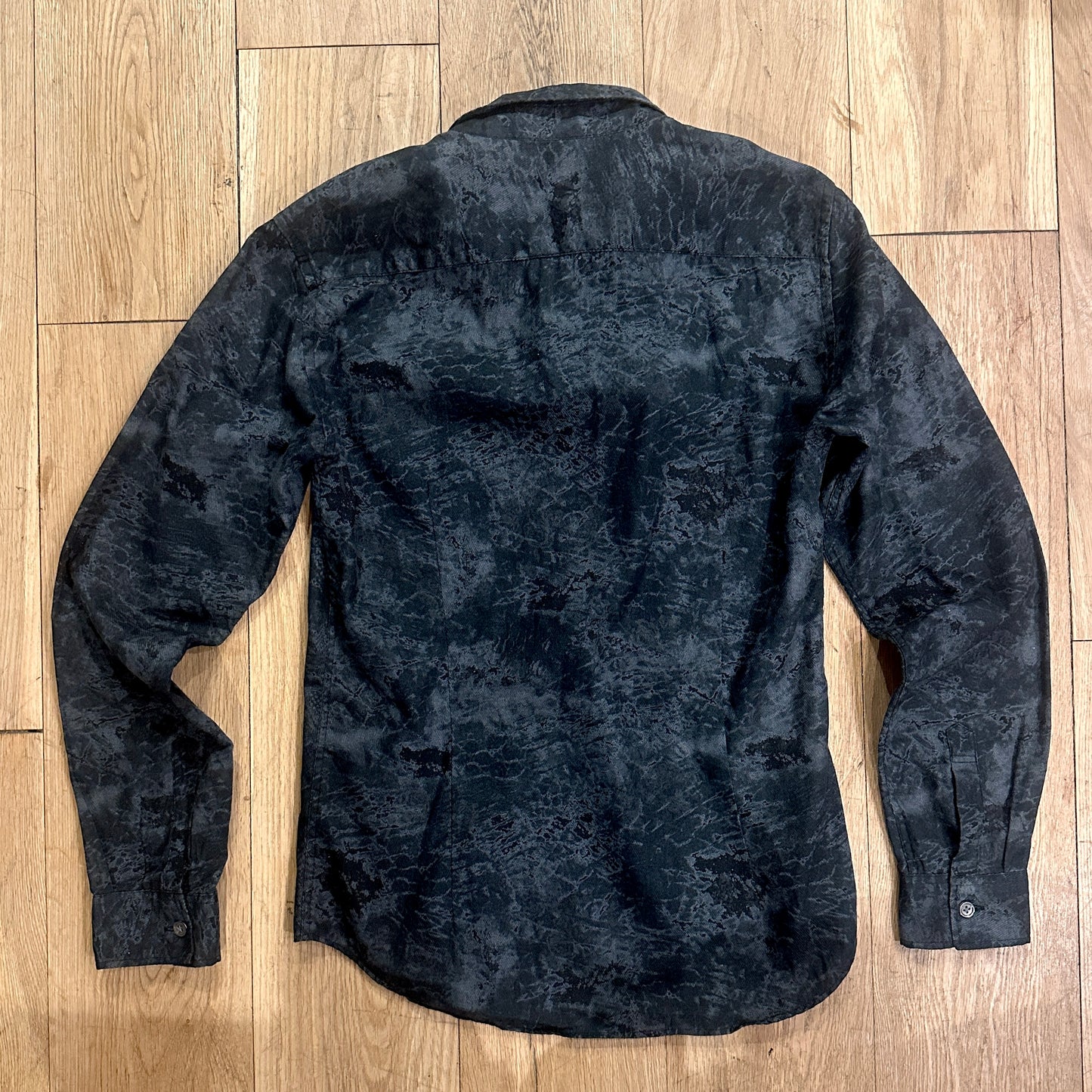 Tornado Mart Snakeskin Wild Print Button-Up